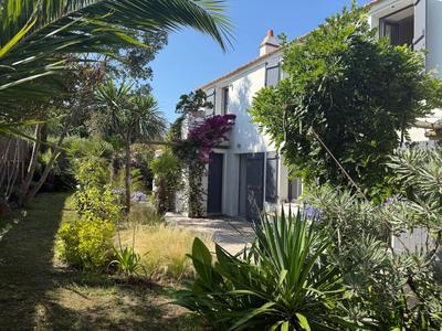 Maison - 125 m² - 6 pièces