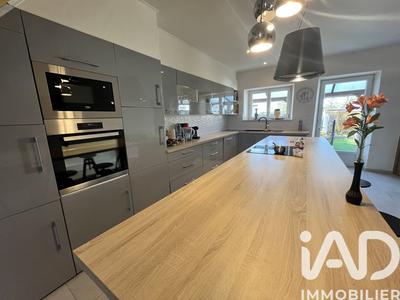 Maison - 146 m² - 6 pièces