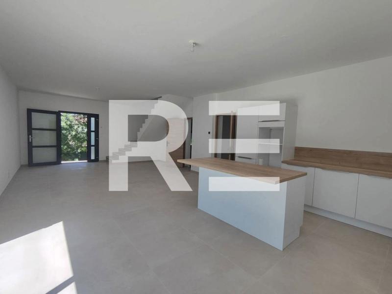 Maison - 117 m² - 4 pièces