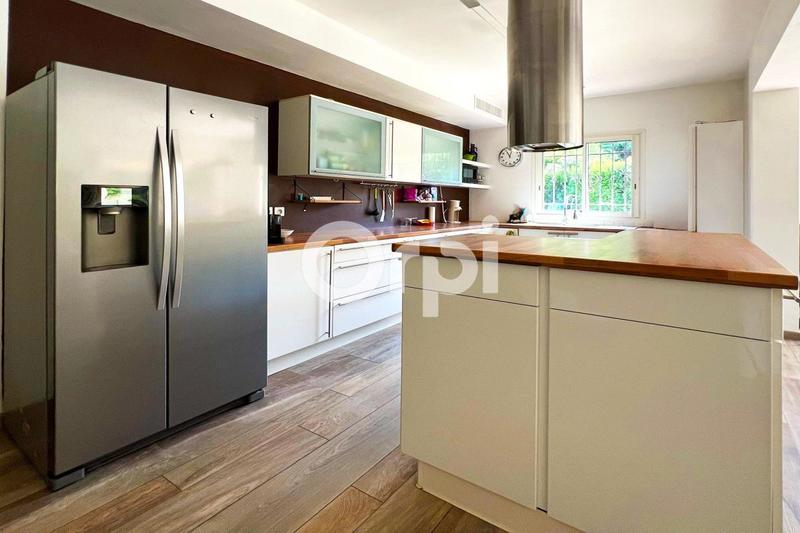 Villa - 140 m² - 5 pièces