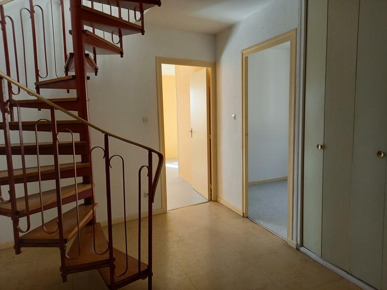 Appartement - 92 m² - 4 pièces