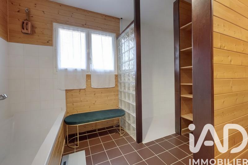 Maison - 184 m² - 5 pièces