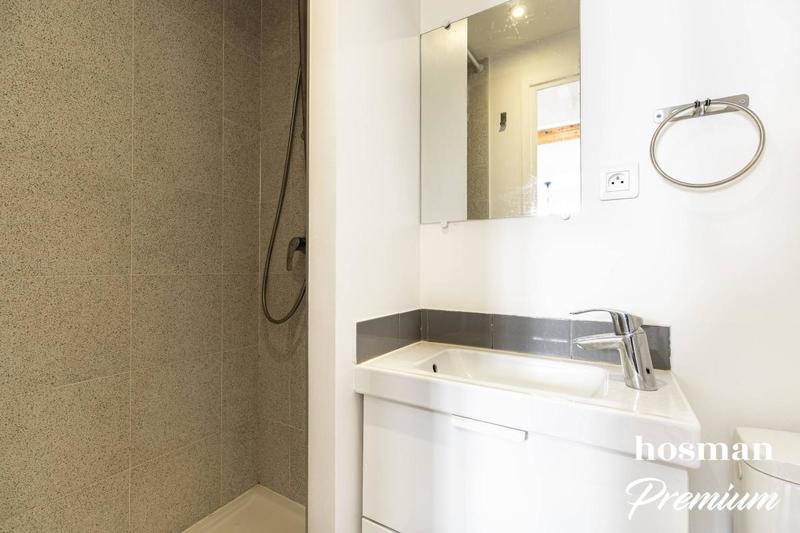 Appartement - 95 m² - 5 pièces