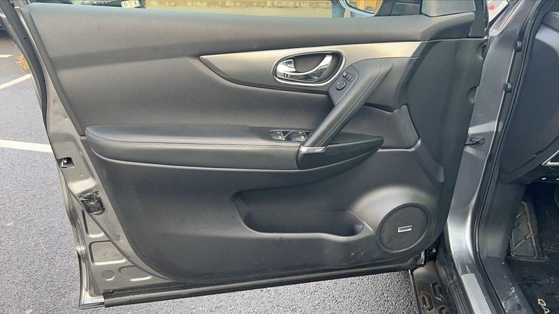 Nissan Qashqai II 1.6 dCi 130 4wd Tekna+