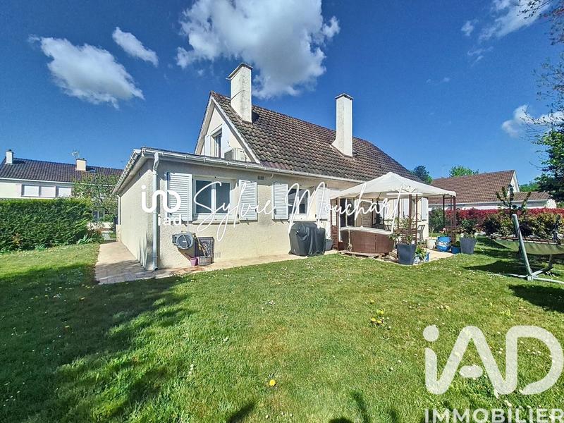 Maison - 132 m² - 6 pièces