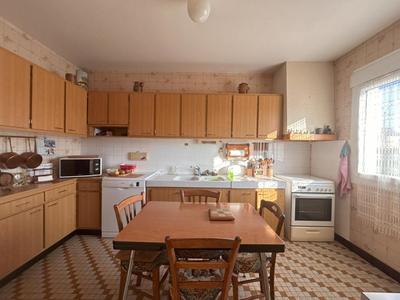 Maison traditionnelle - 102 m² - 5 pièces