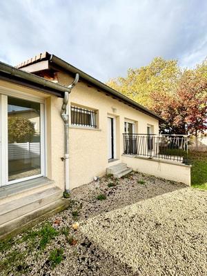 Maison - 93 m² - 4 pièces