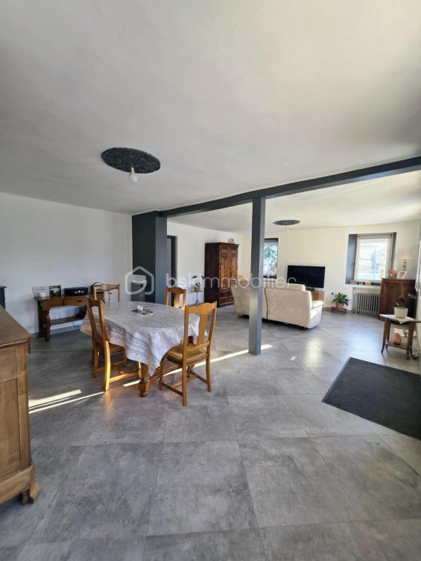 Maison - 190 m² - 6 pièces