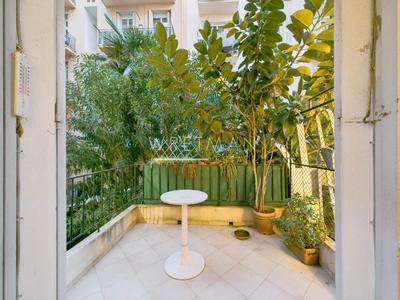 Appartement - 65 m² - 4 pièces