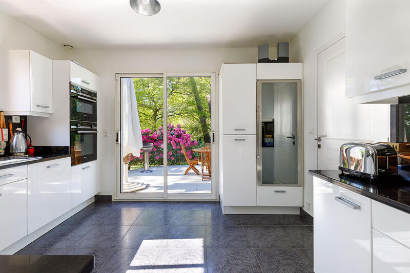 Maison - 255 m² - 5 pièces