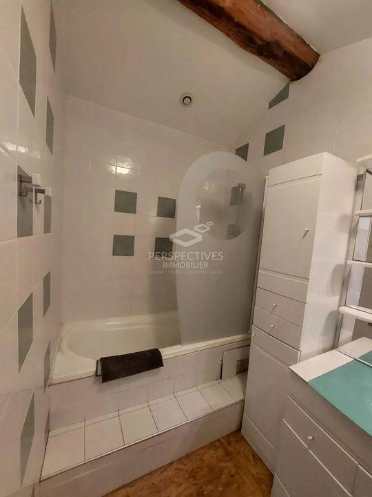 Appartement - 58 m² - 3 pièces