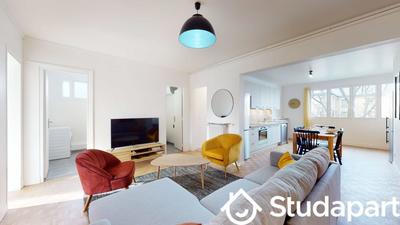 Chambre - 10 m² - 1 pièce