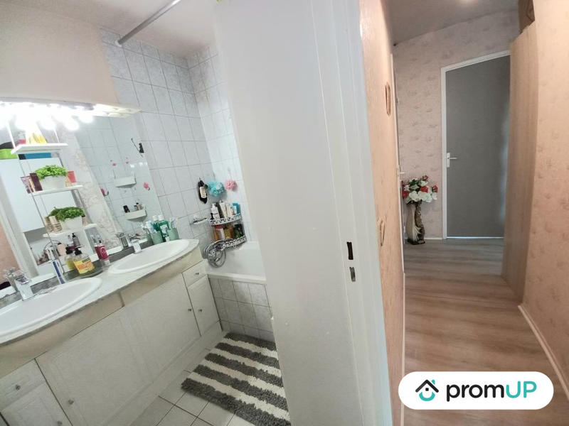 Appartement - 82 m² - 4 pièces