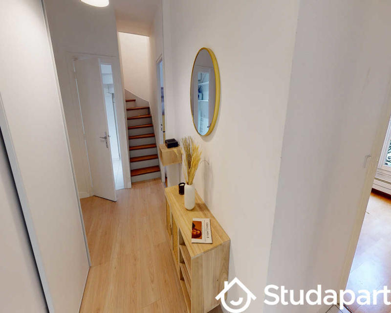 Chambre - 160 m² - 1 pièce