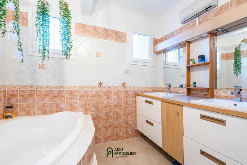 Villa - 130 m² - 6 pièces