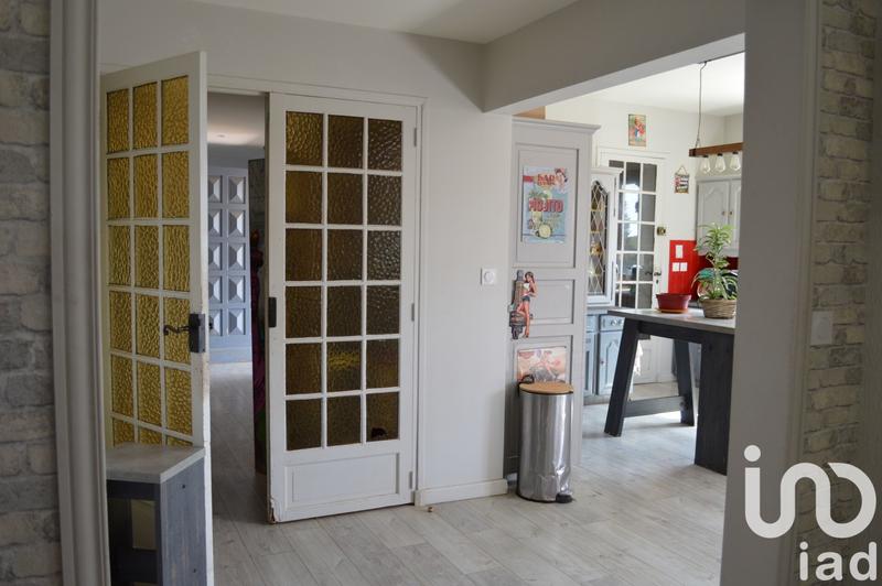 Maison - 330 m² - 11 pièces