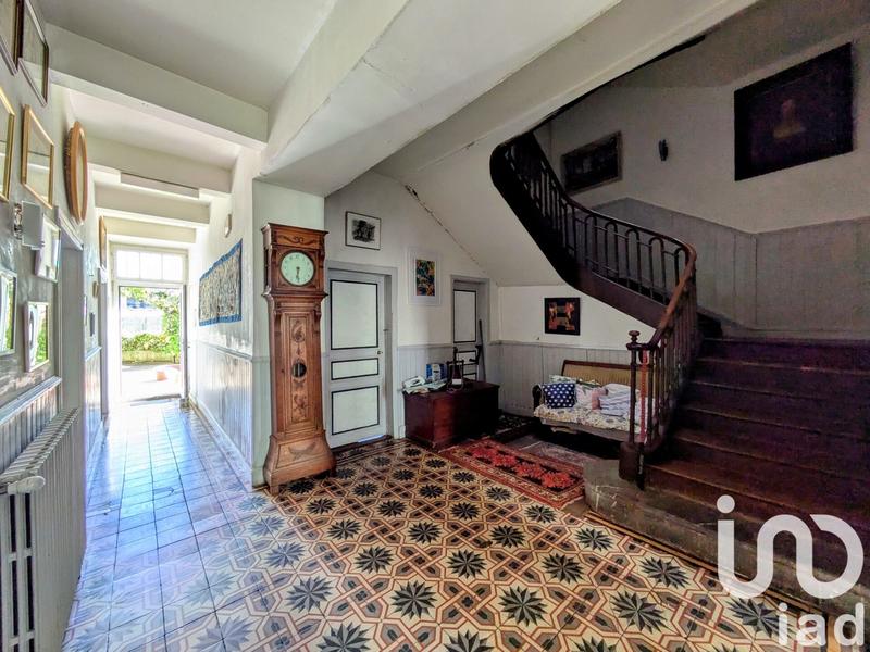 Maison - 286 m² - 12 pièces