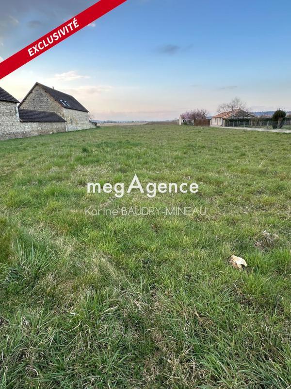 Terrain constructible - 2 510 m²