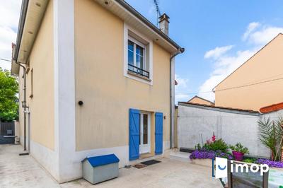 Maison - 133 m² - 6 pièces