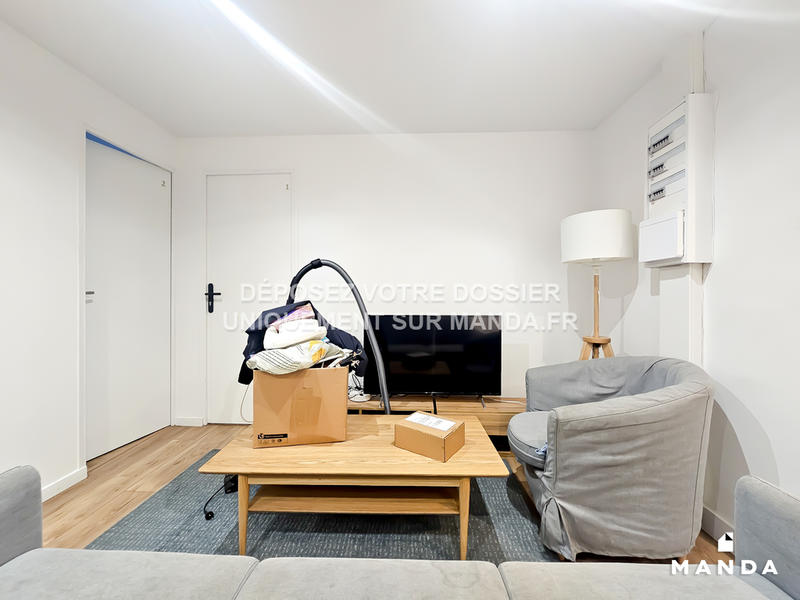 Chambre - 10 m² - 5 pièces