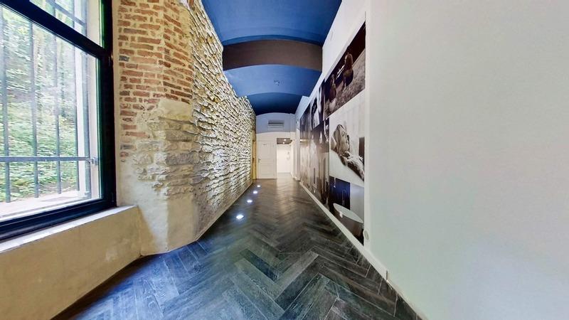 Local commercial - 139 m² - 1 pièce