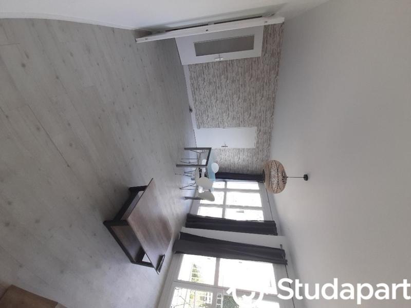 Chambre - 12 m² - 1 pièce