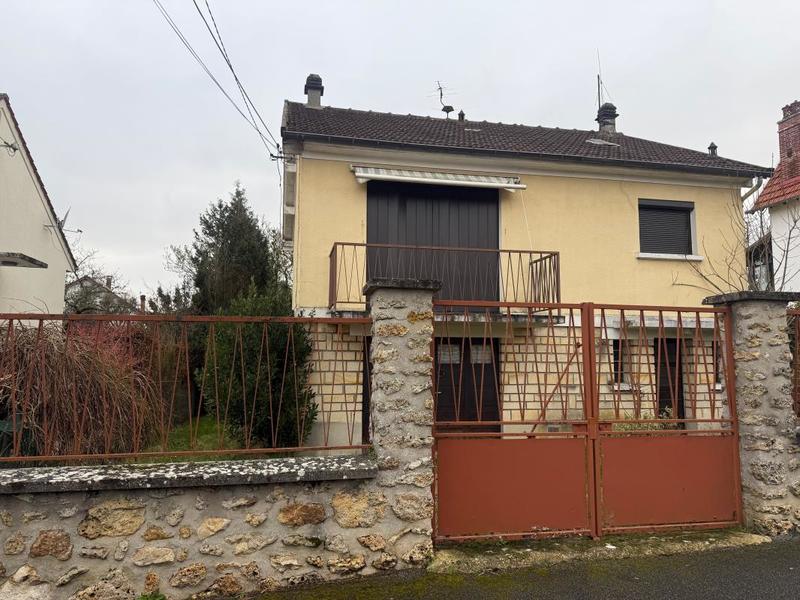 Maison - 81 m² - 5 pièces