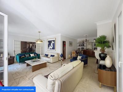 Maison - 220 m² - 6 pièces