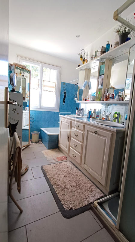 Maison - 163 m² - 7 pièces