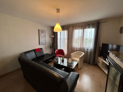 Appartement - 64 m² - 4 pièces