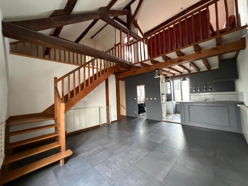 Appartement - 75 m² - 3 pièces