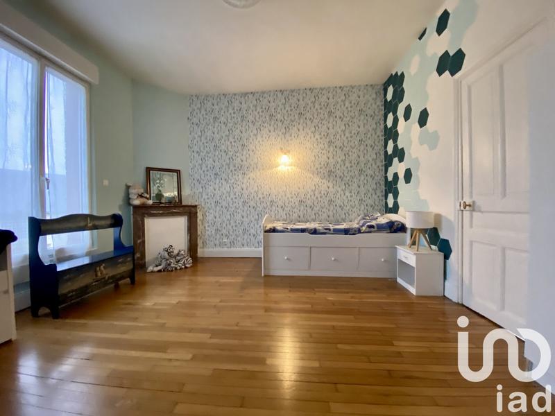 Maison - 310 m² - 11 pièces