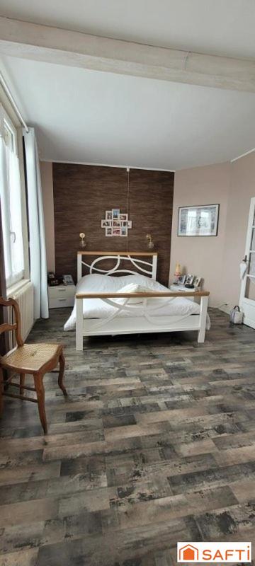 Maison - 121 m² - 6 pièces