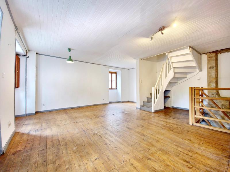 Maison de village - 147 m² - 5 pièces