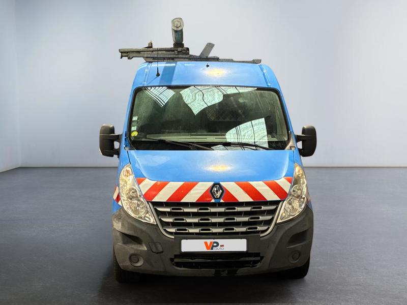 Renault Master Fourgon Fgn L2h2 3.5t 2.3 dCi 100 Confort Euro 5