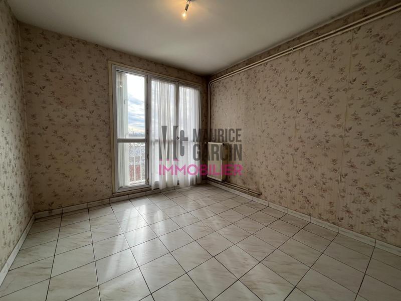 Appartement - 101 m² - 5 pièces