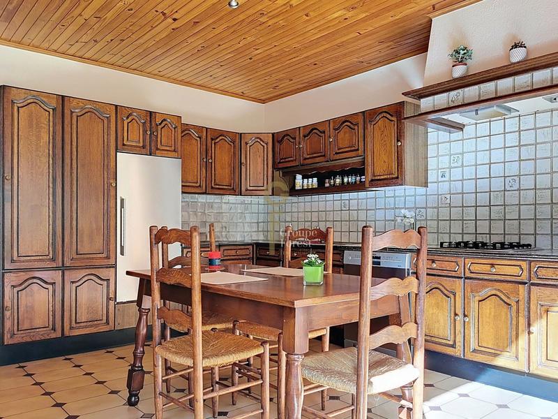 Maison - 173 m² - 6 pièces