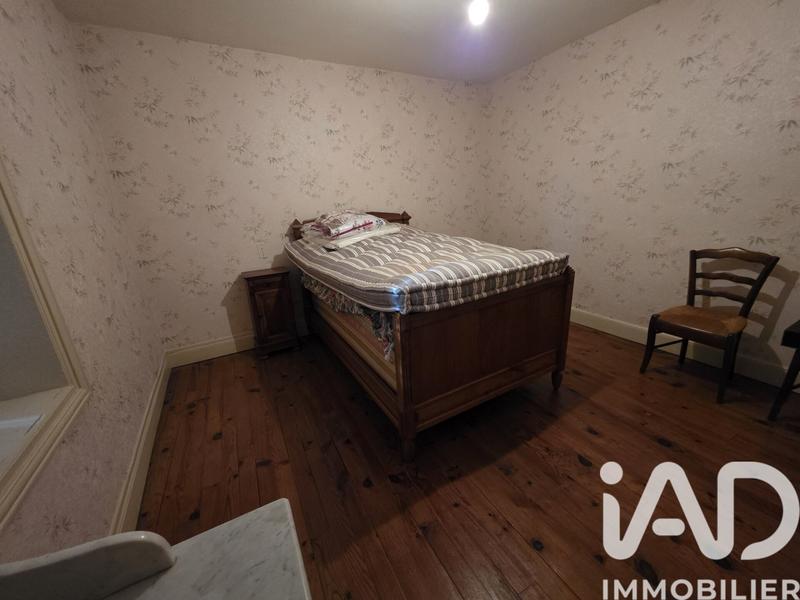 Maison - 111 m² - 7 pièces