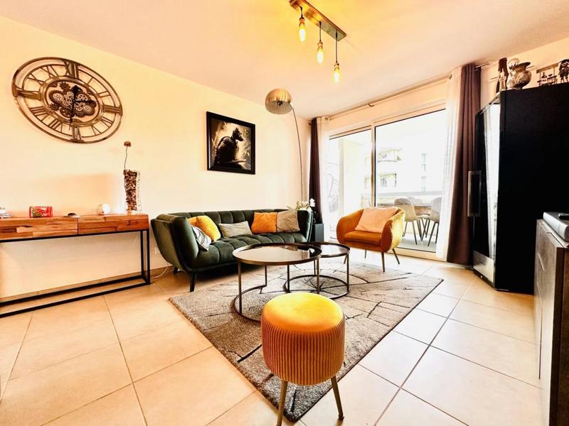 Appartement - 60 m² - 3 pièces