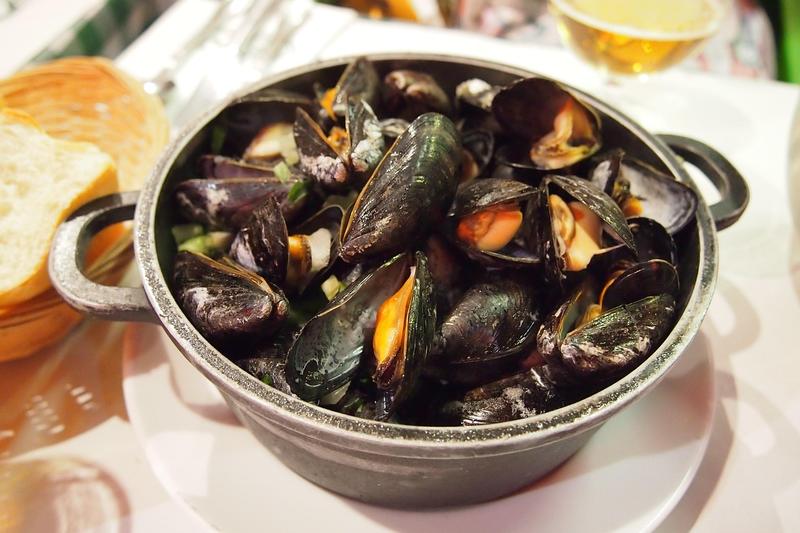 Soirée karaoké et moules frites au Châtelet