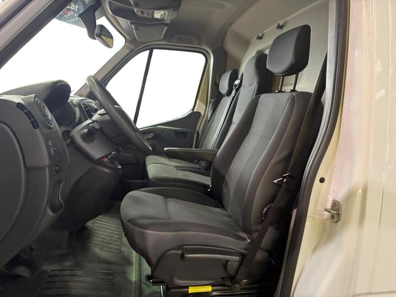 Renault Master Fourgon Fgn L1h1 2.8t 2.3 dCi 110 E6 Grand Confort