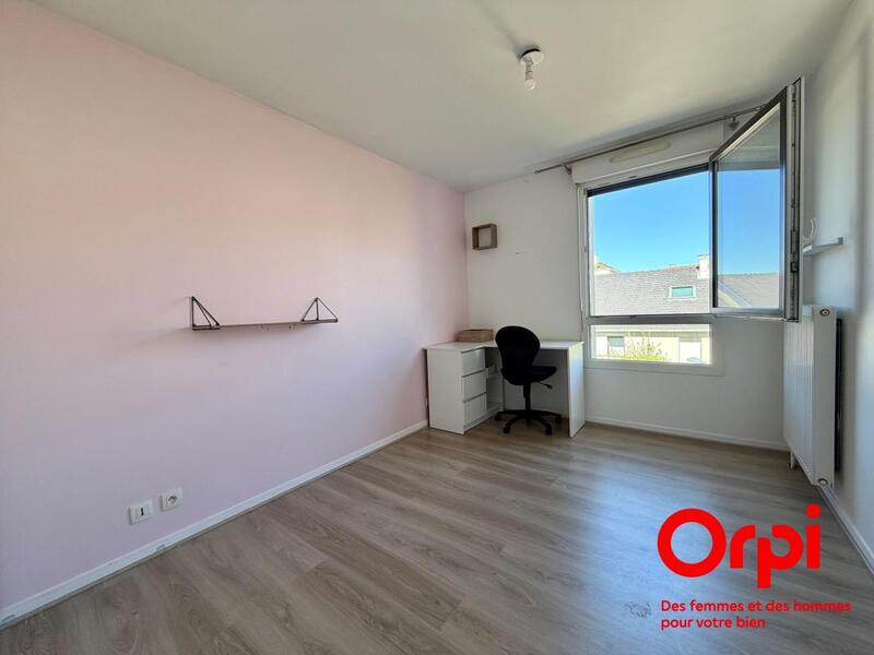 Appartement - 84 m² - 4 pièces