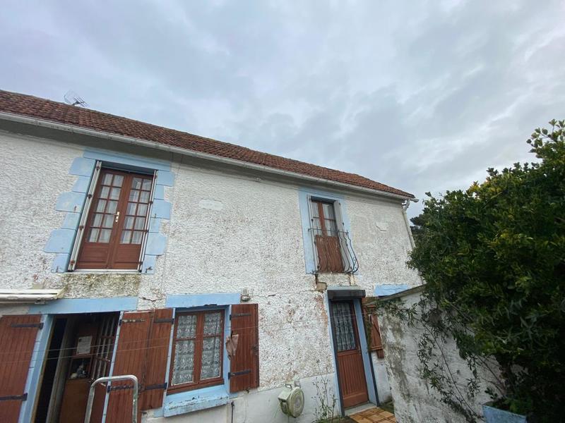 Maison - 95 m² - 4 pièces