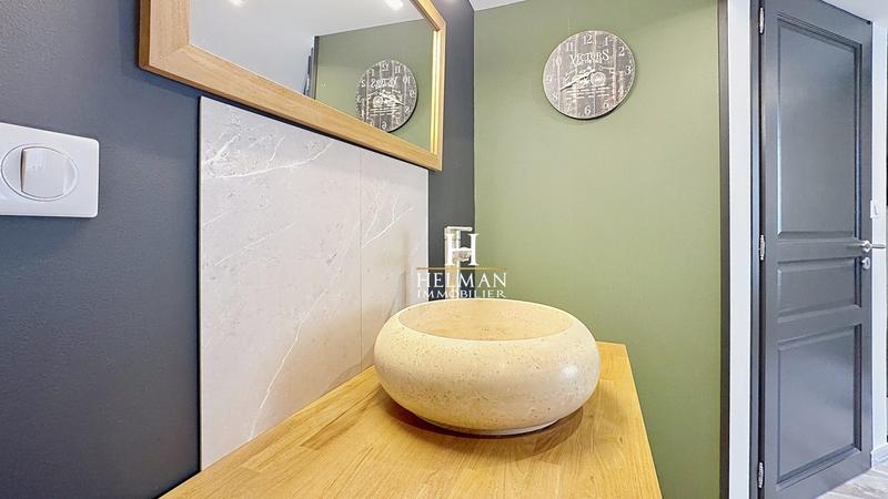 Maison - 143 m² - 4 pièces