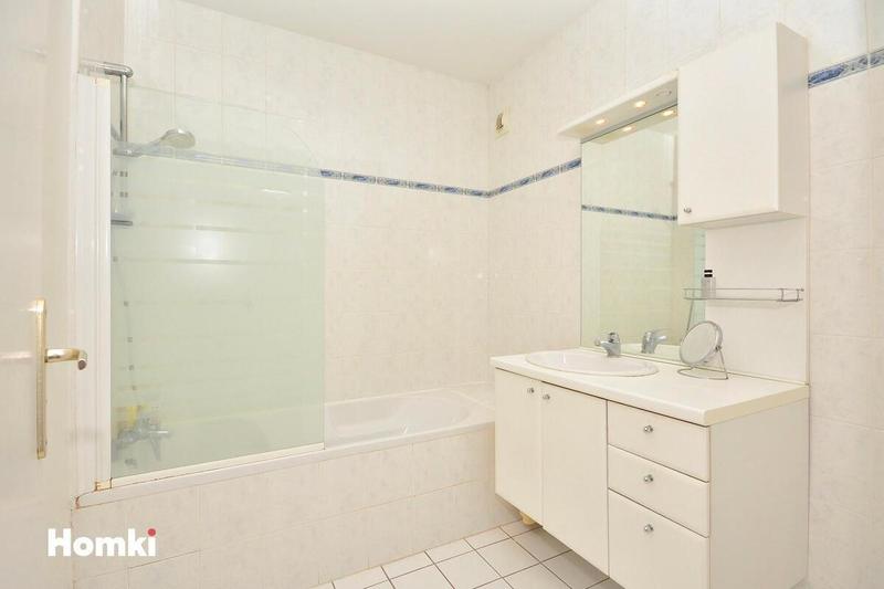 Appartement - 128 m² - 6 pièces