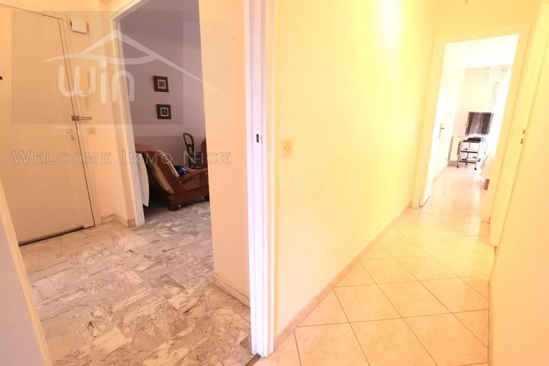 Appartement - 82 m² - 3 pièces