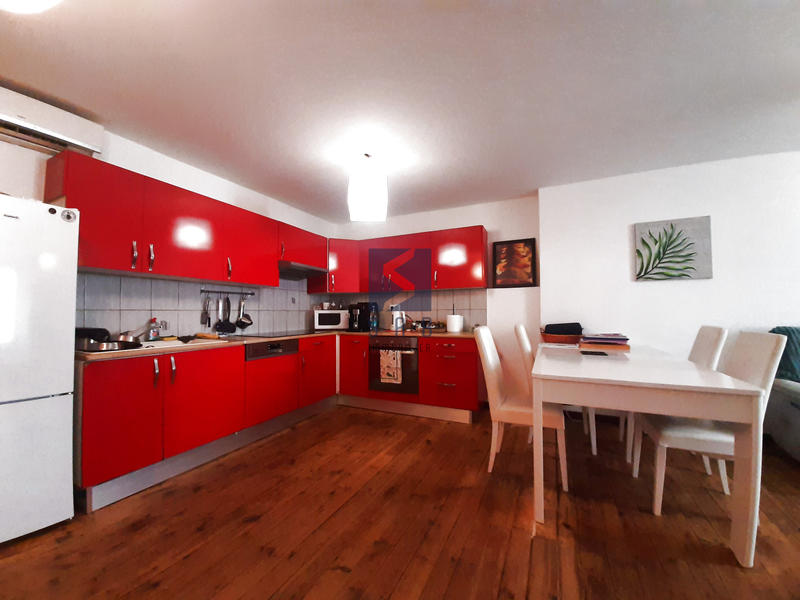 Immeuble - 135 m² - 4 pièces