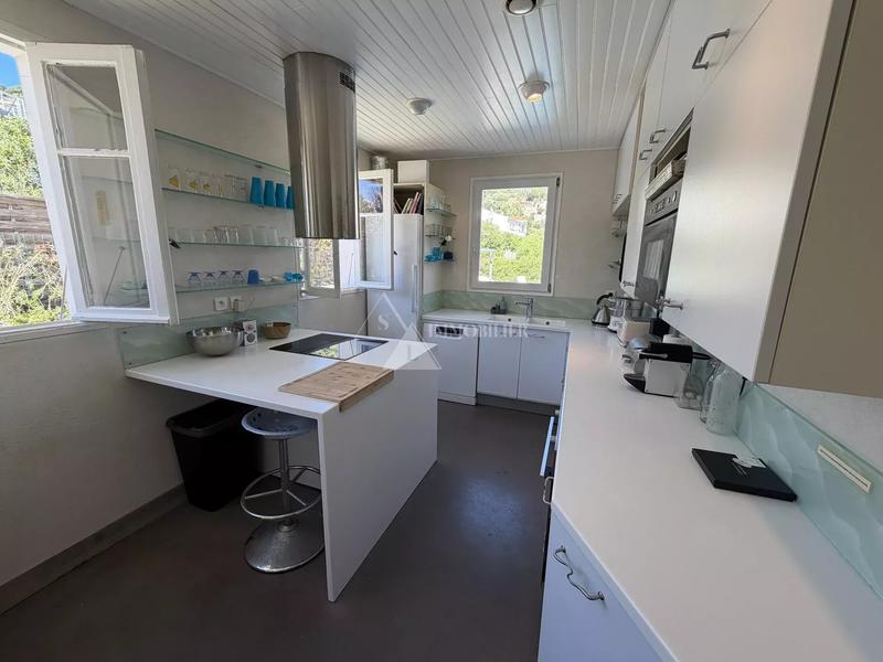 Villa - 189 m² - 6 pièces