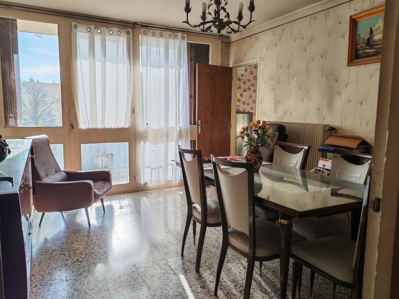 Appartement - 75 m² - 3 pièces