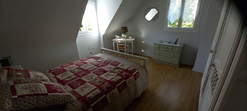 Maison - 127 m² - 8 pièces